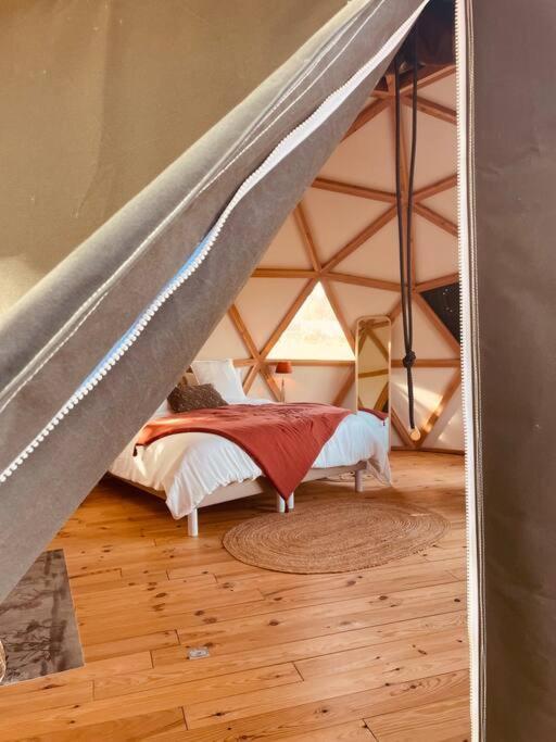 Dome Insolite Cedre Jacuzzi Et Petits Dejeuners Inclus Lagraulet-du-Gers Exterior photo