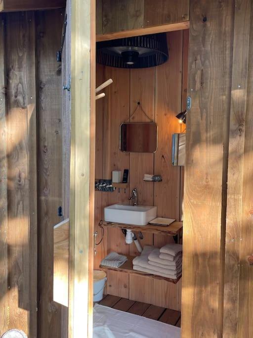 Dome Insolite Cedre Jacuzzi Et Petits Dejeuners Inclus Lagraulet-du-Gers Exterior photo