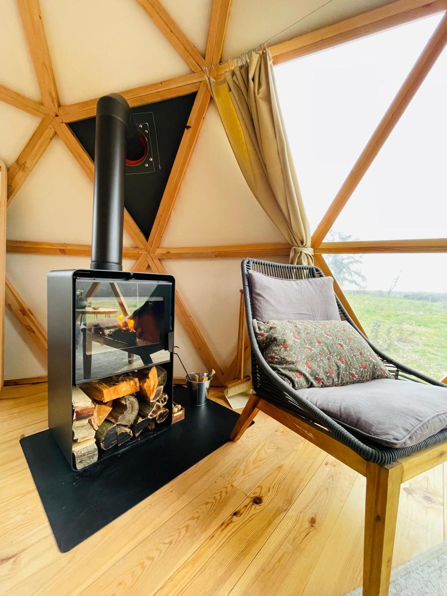 Dome Insolite Cedre Jacuzzi Et Petits Dejeuners Inclus Lagraulet-du-Gers Exterior photo
